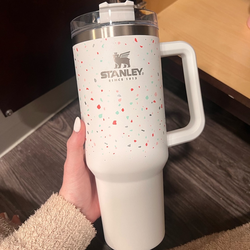 Stanley - 40 oz White Speckle